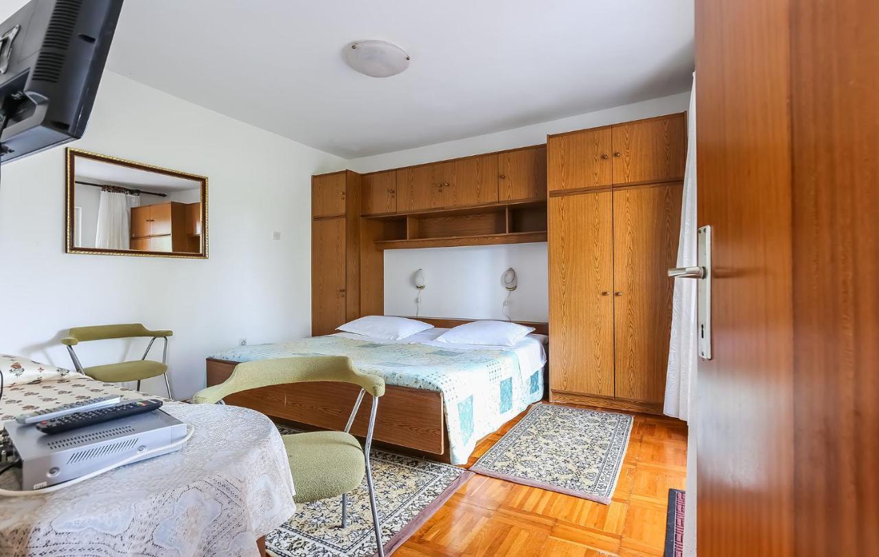Appartement Ana à Poreč Extérieur photo